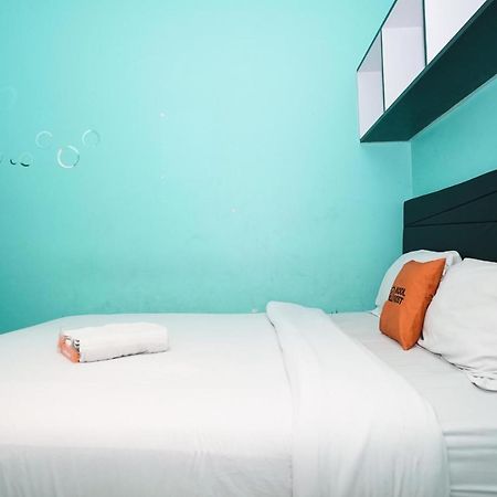 โอโย 1491 ซันดัง เรสซิเดนซ์ Hotel จาการ์ตา ภายนอก รูปภาพ